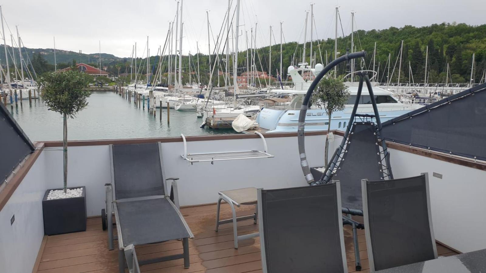 Floating House - Marina Relax Villa Portoroz Luaran gambar